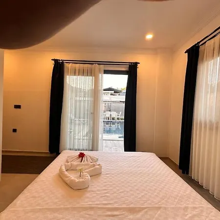 Dolce * Φετιγιέ